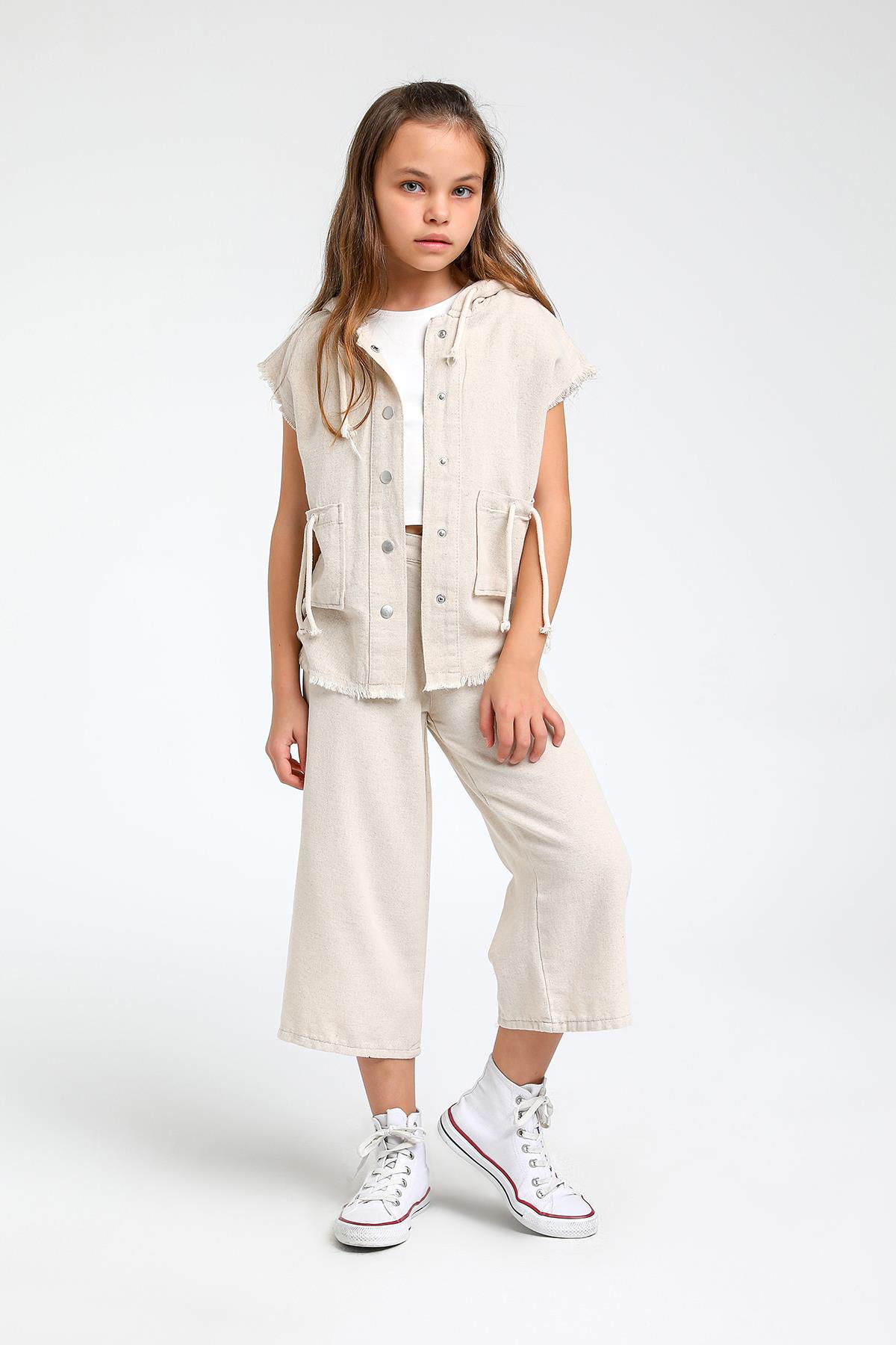 ÖNÜ CEP DETAYLI SIFIR KOL GÖMLEK