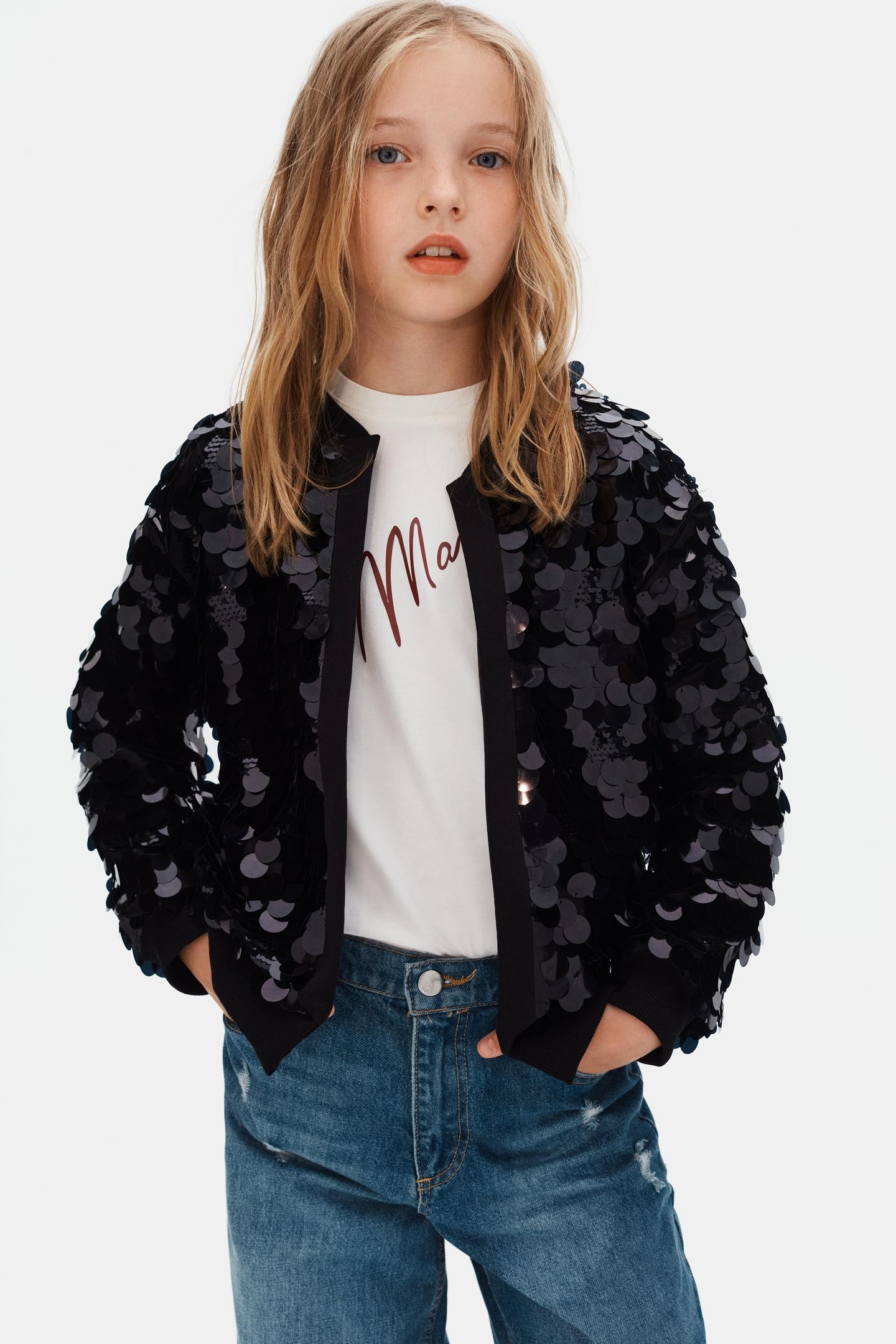 Pullu Kız Ceket - Siyah