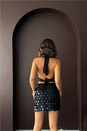 Pul Detaylı Siyah Mini Etek