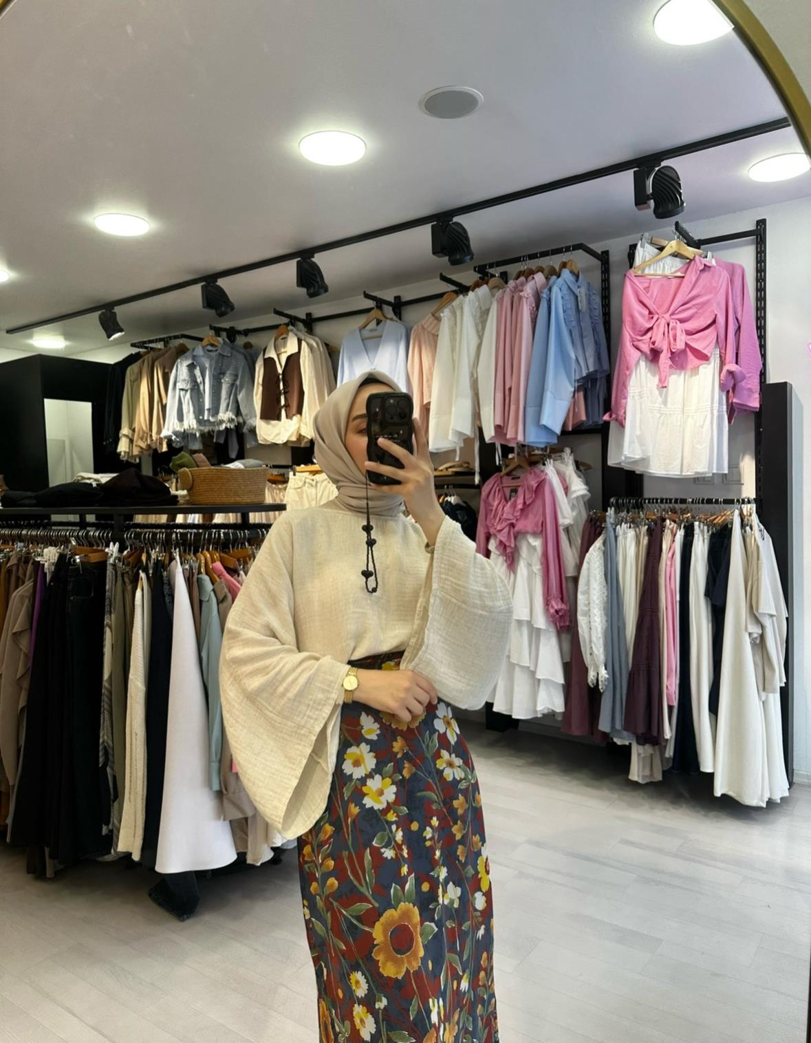 Bej Müslin Geniş Kol Bluz