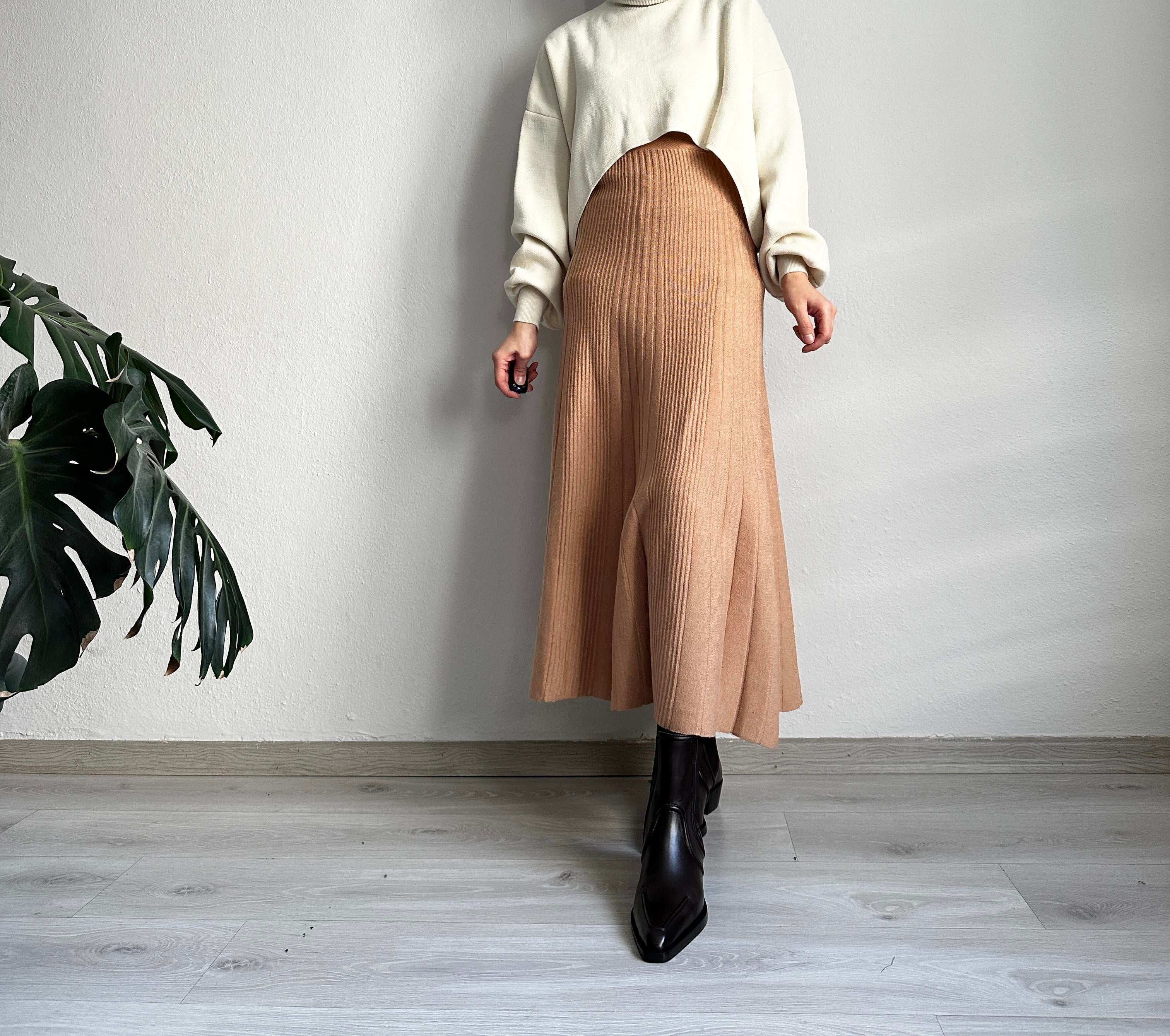 Camel Triko Çan Etek