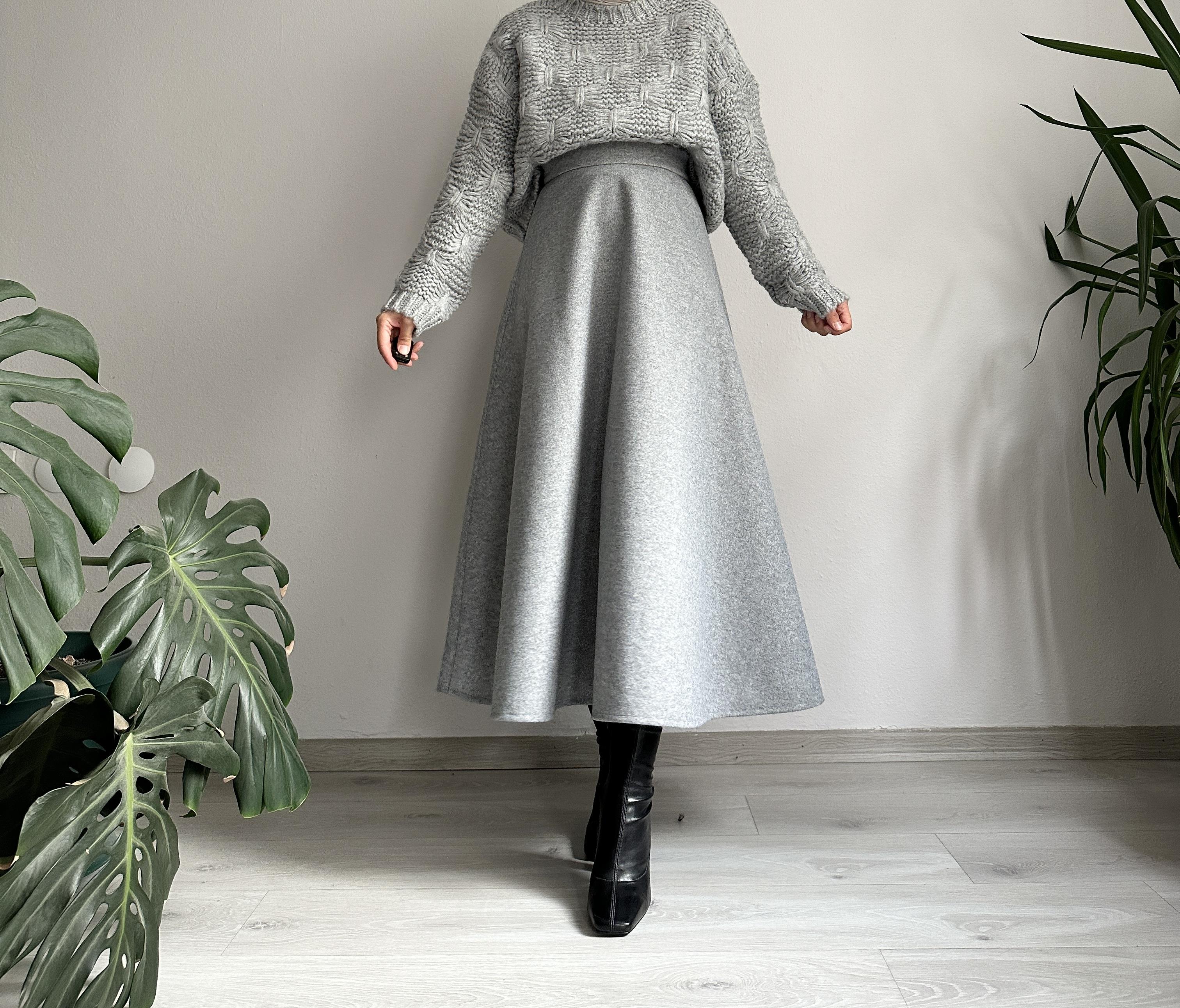 Gri Kaşe Kloş Etek