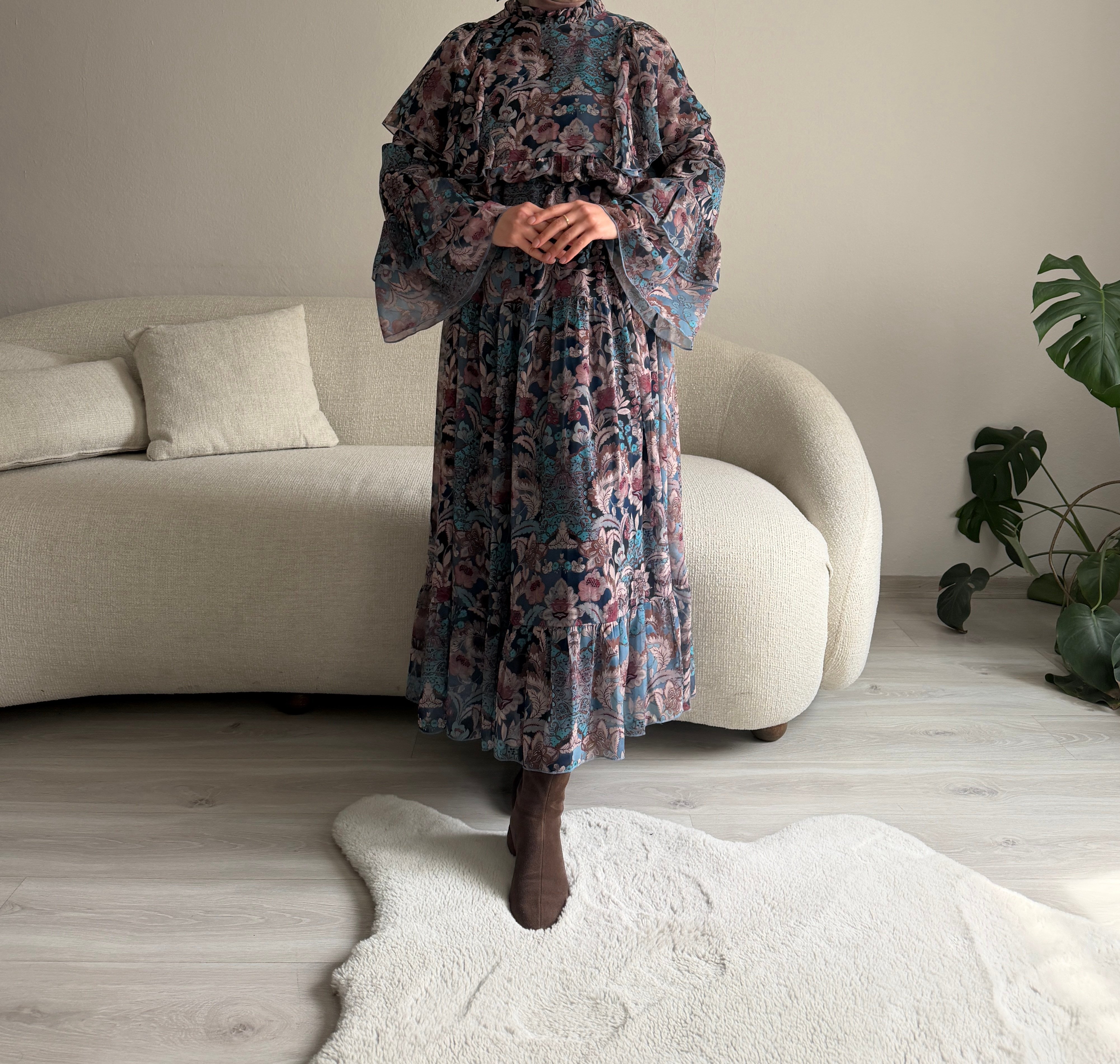 Mavi Çiçek Desenli Şifon Elbise