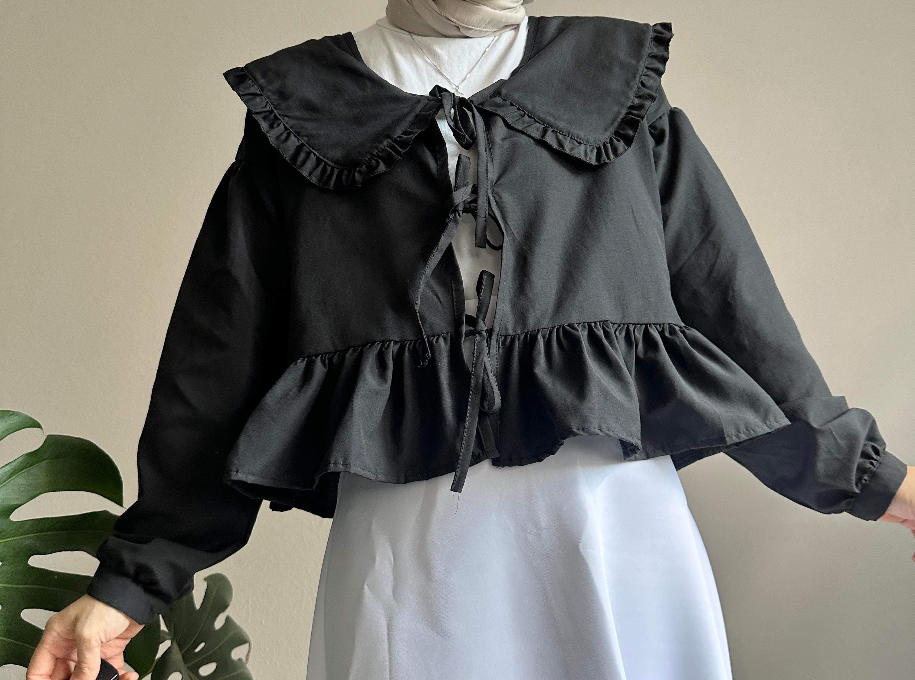 Siyah Bebe Yaka Gömlek