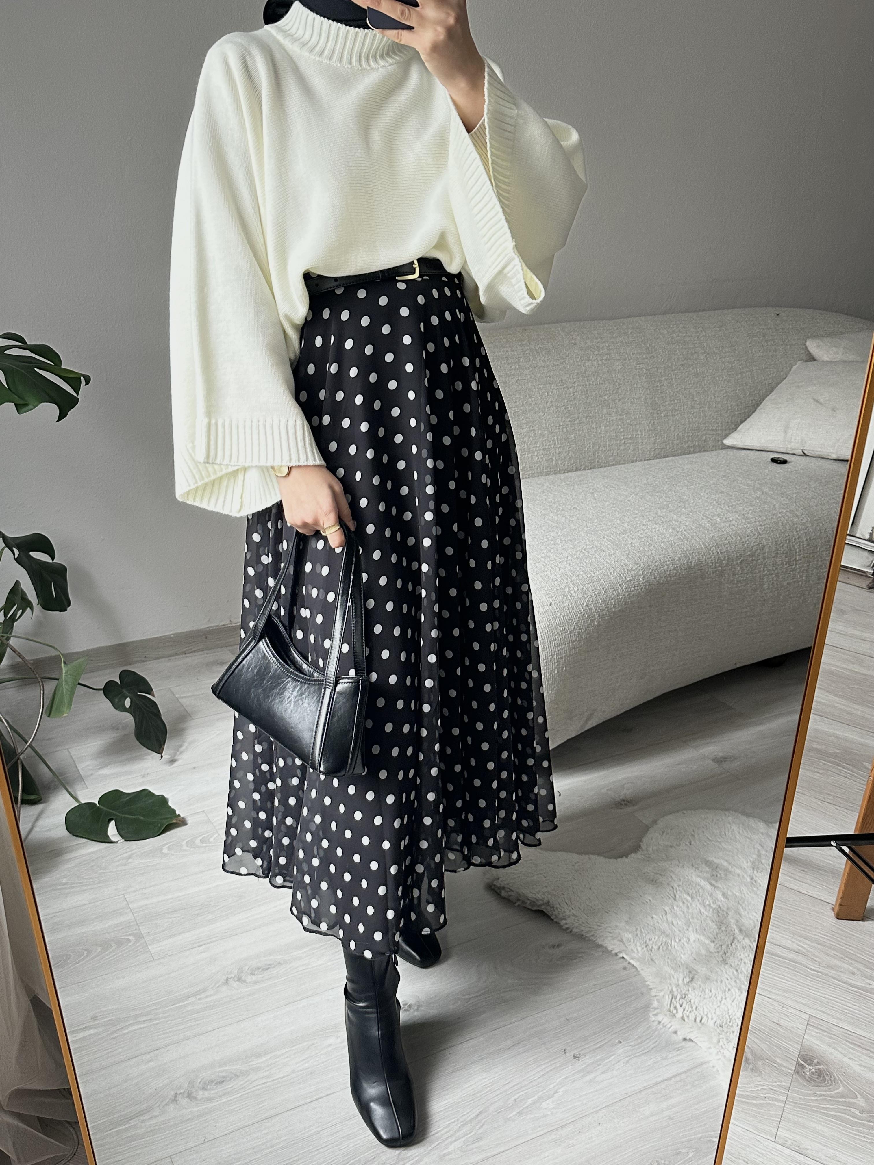 Siyah Puantiyeli Şifon Etek