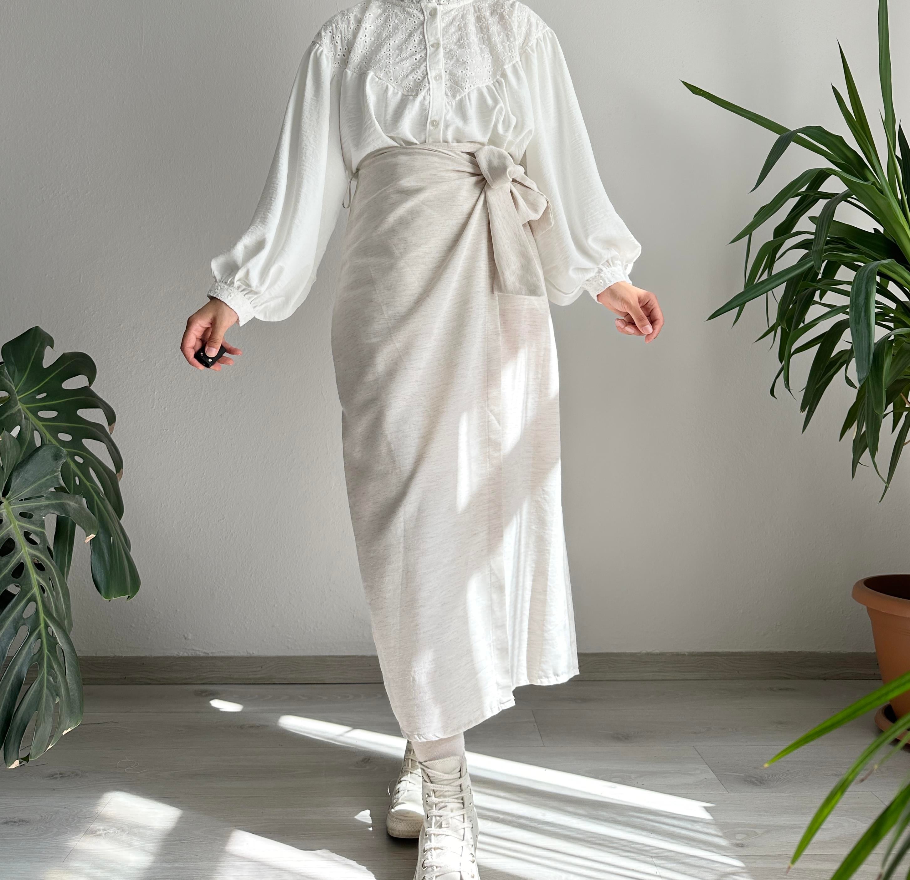 Bej Keten Yandan Bağlamalı Etek