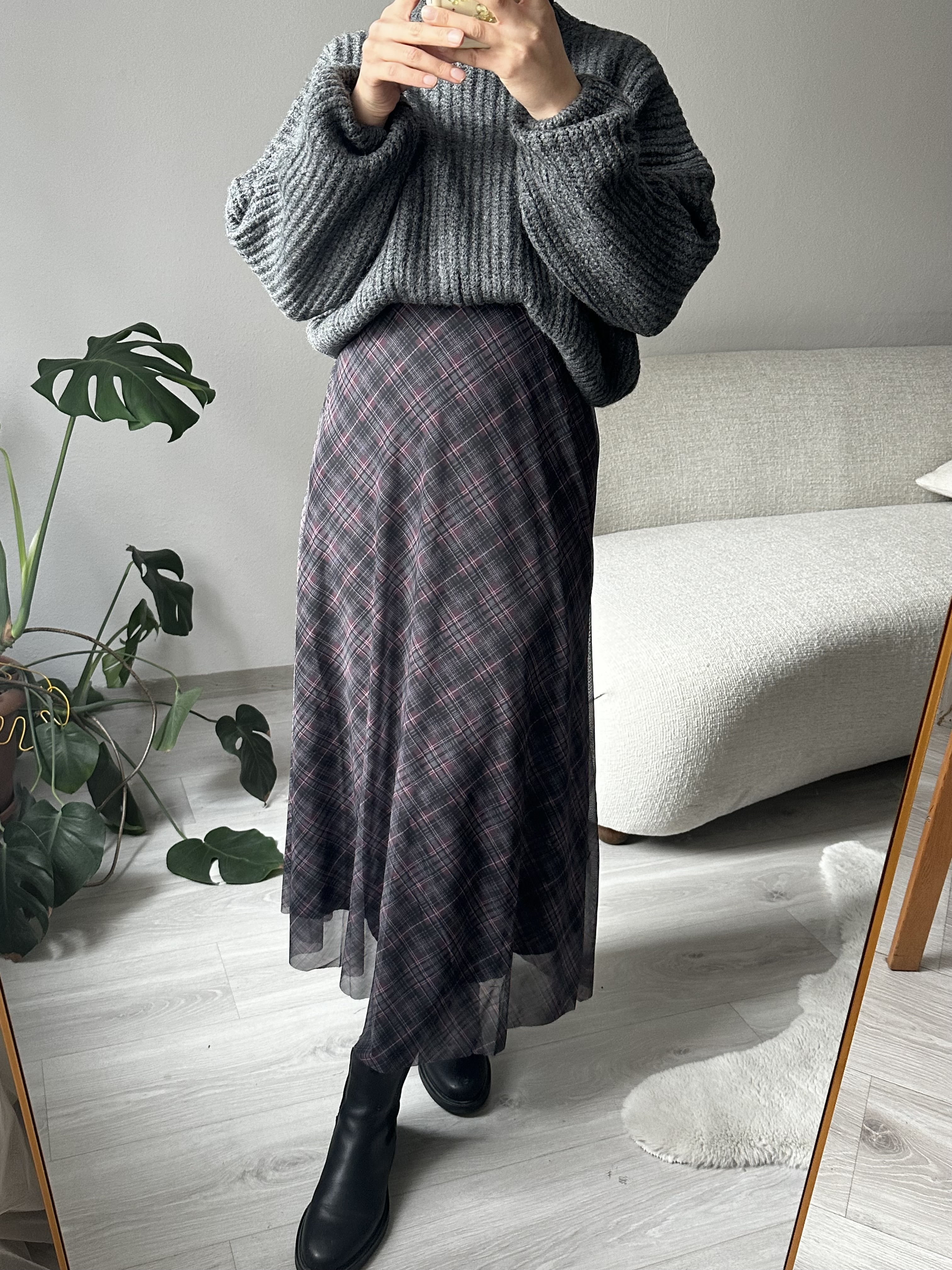 Gri Ekose Desenli Şifon Etek