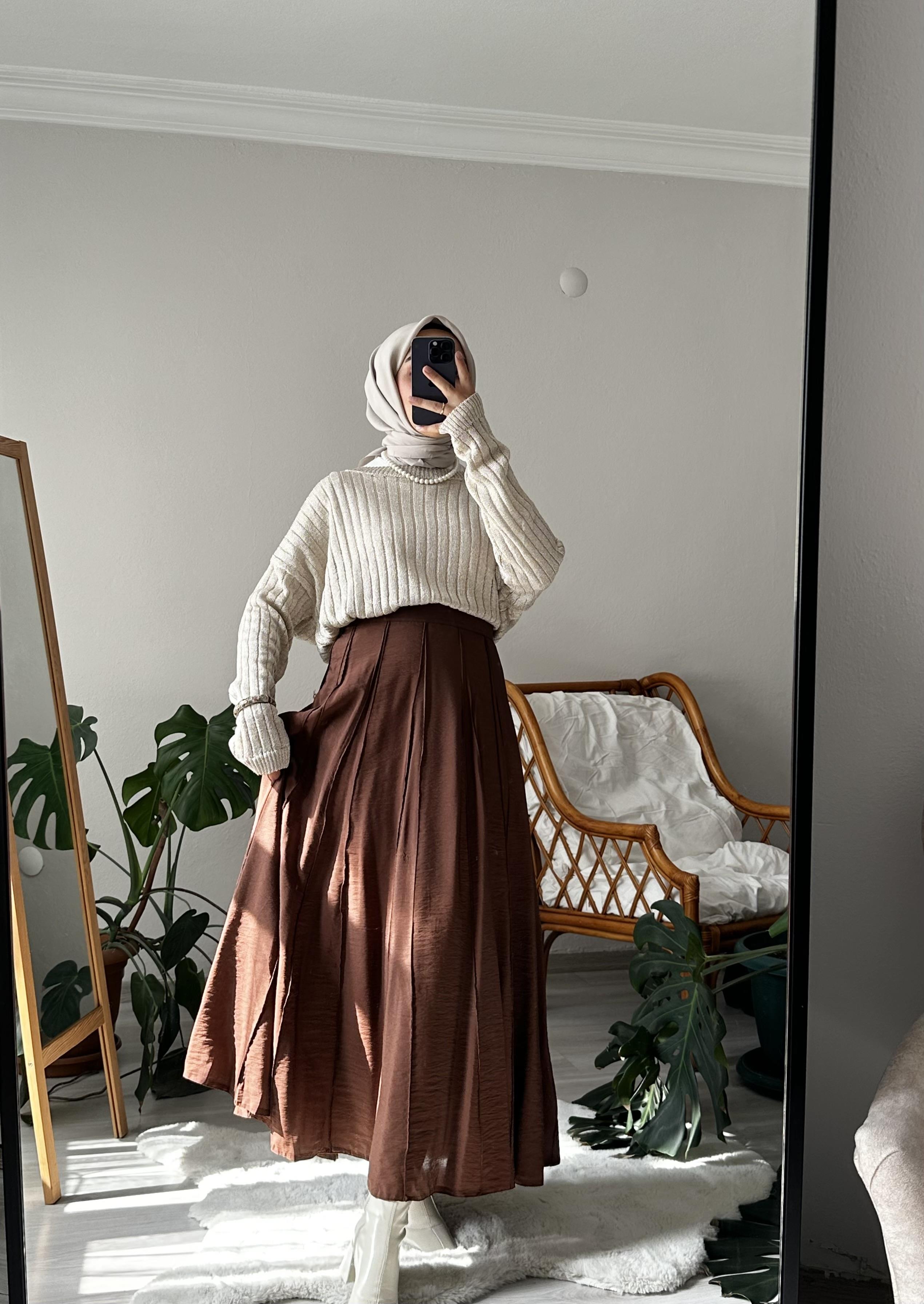 Kahverengi Krep Parçalı Kloş Etek