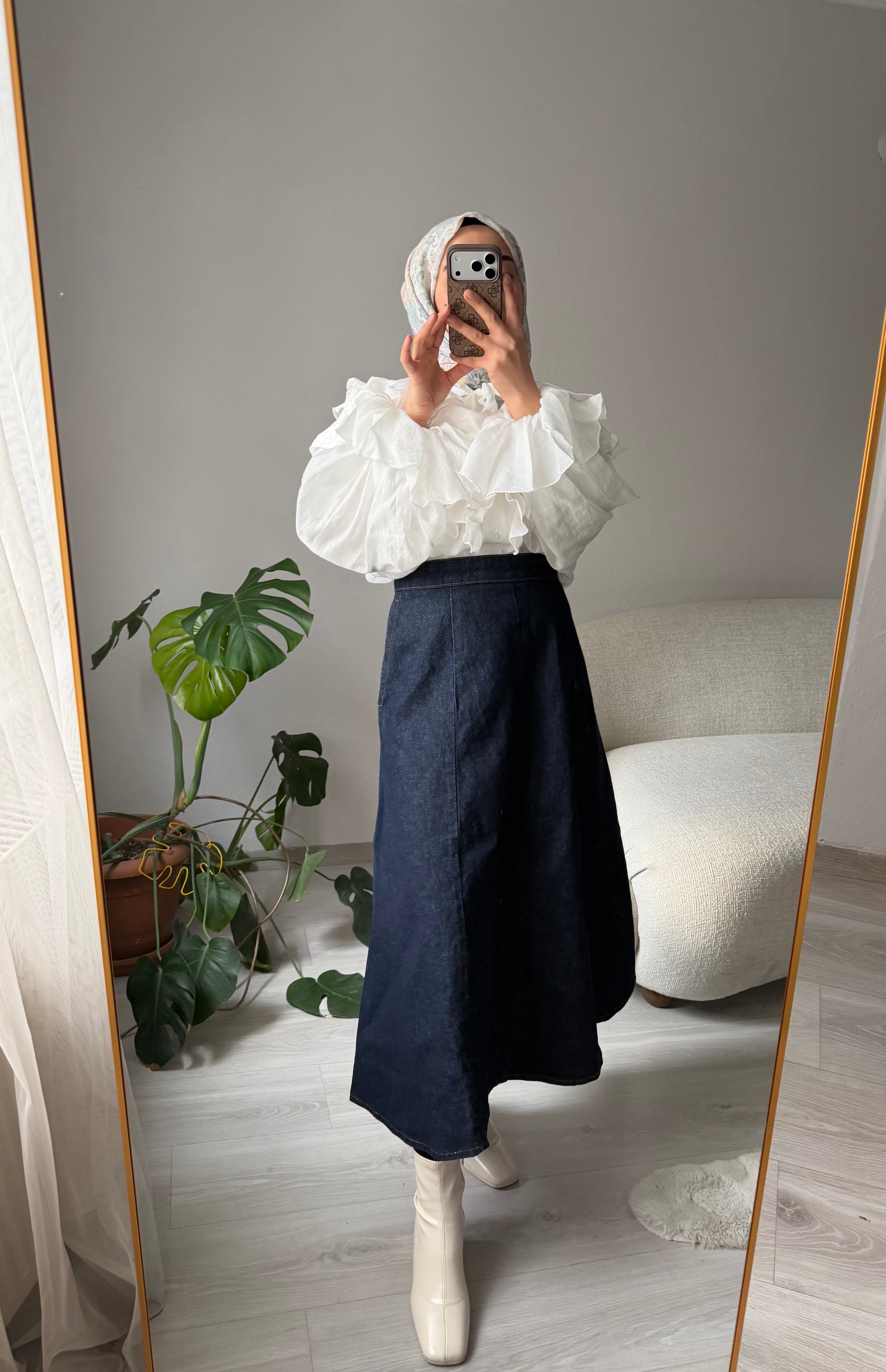 Koyu Lacivert Parçalı Kot Etek