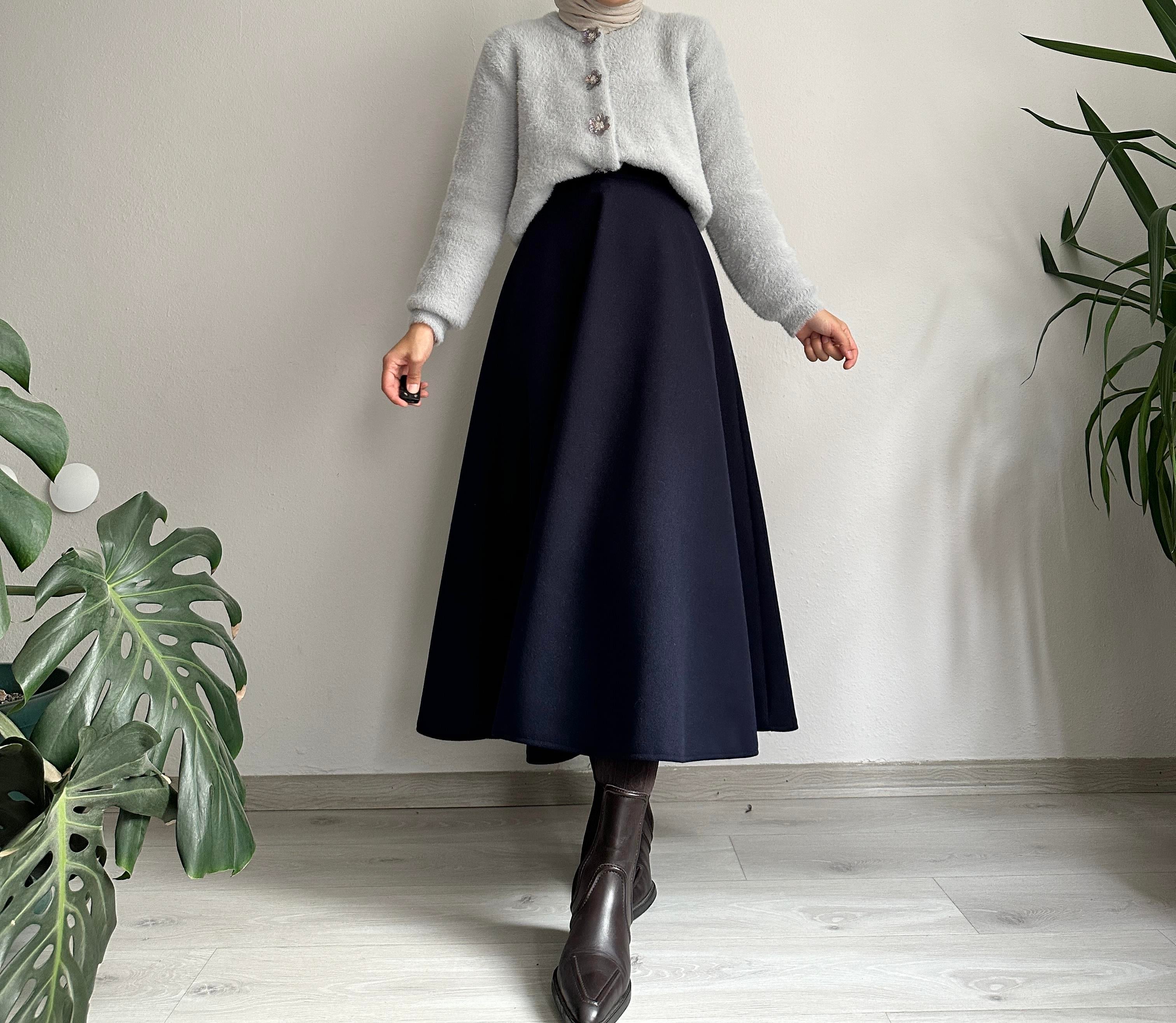 Lacivert Kaşe Kloş Etek