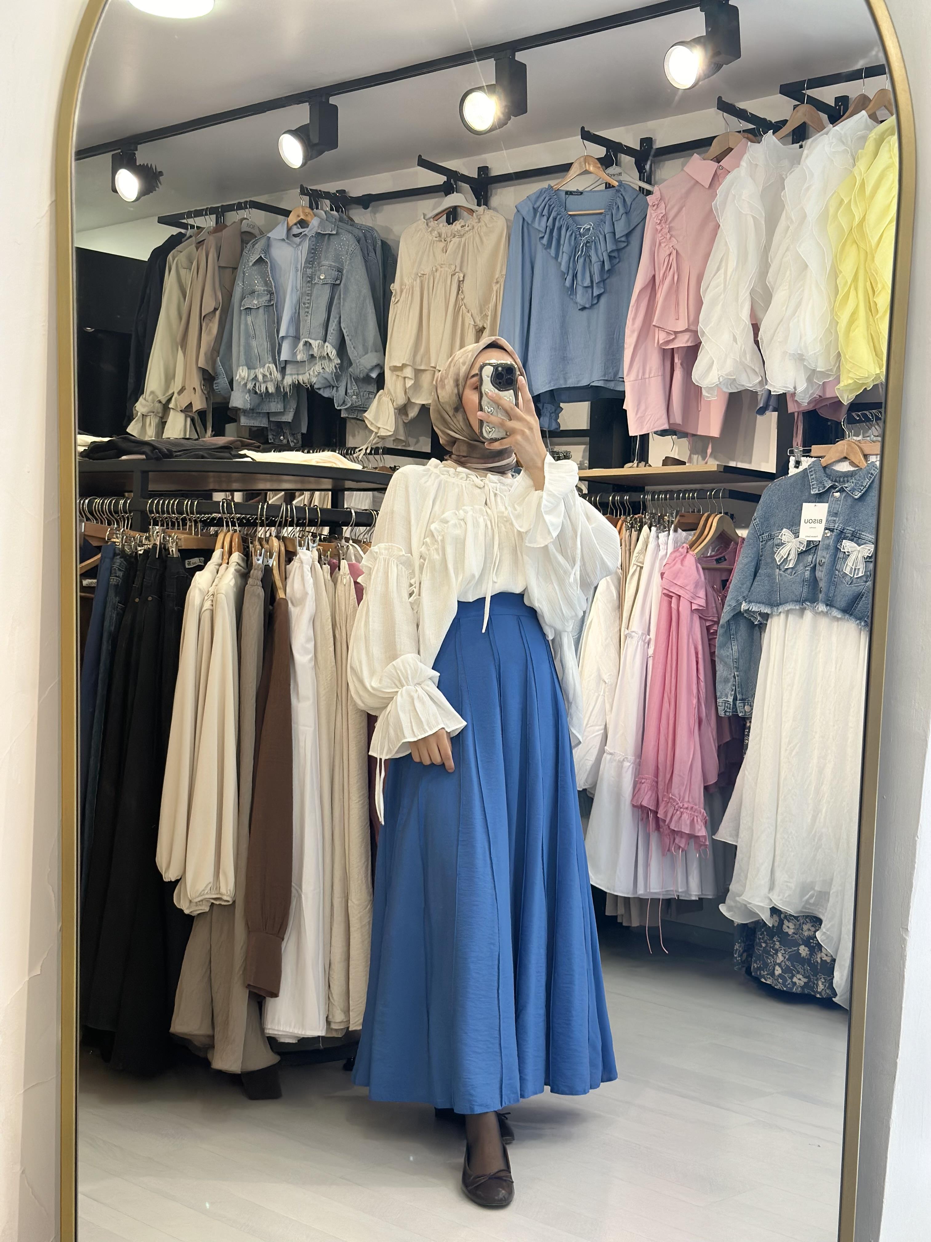 Mavi Krep Parçalı Kloş Etek