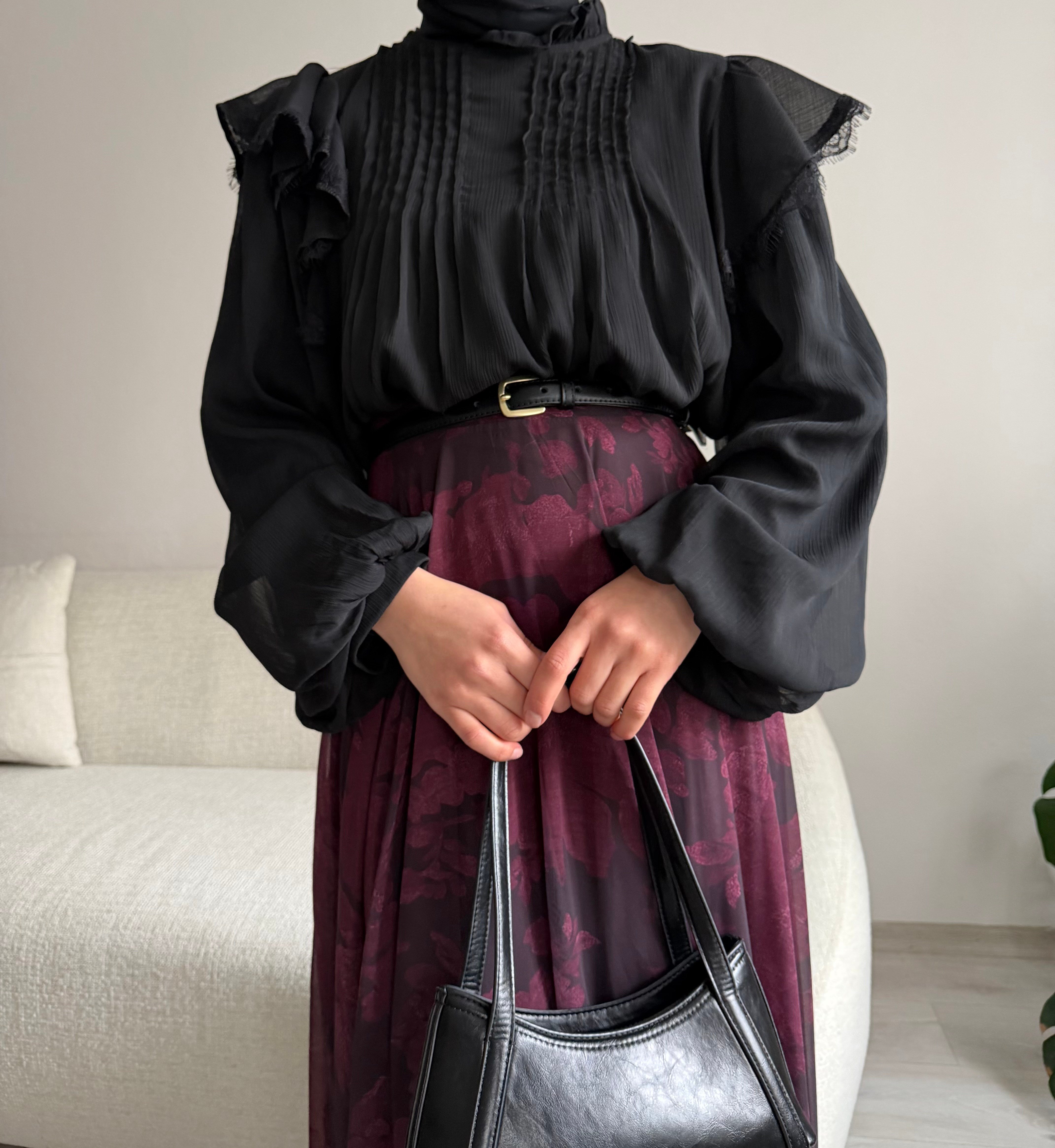 Siyah Fırfırlı Balon Kol Şifon Bluz