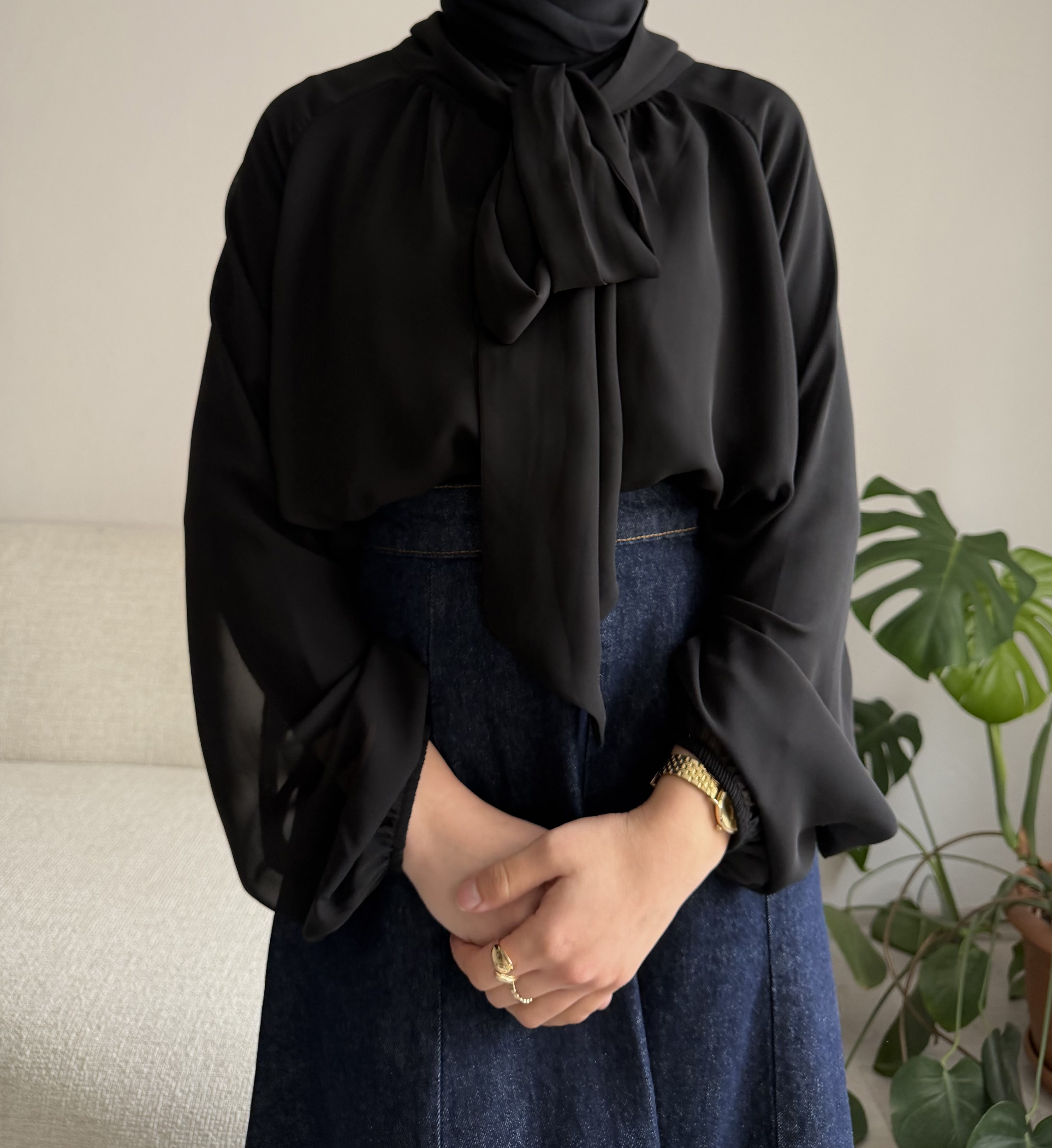 Siyah Fiyonklu Şifon Bluz