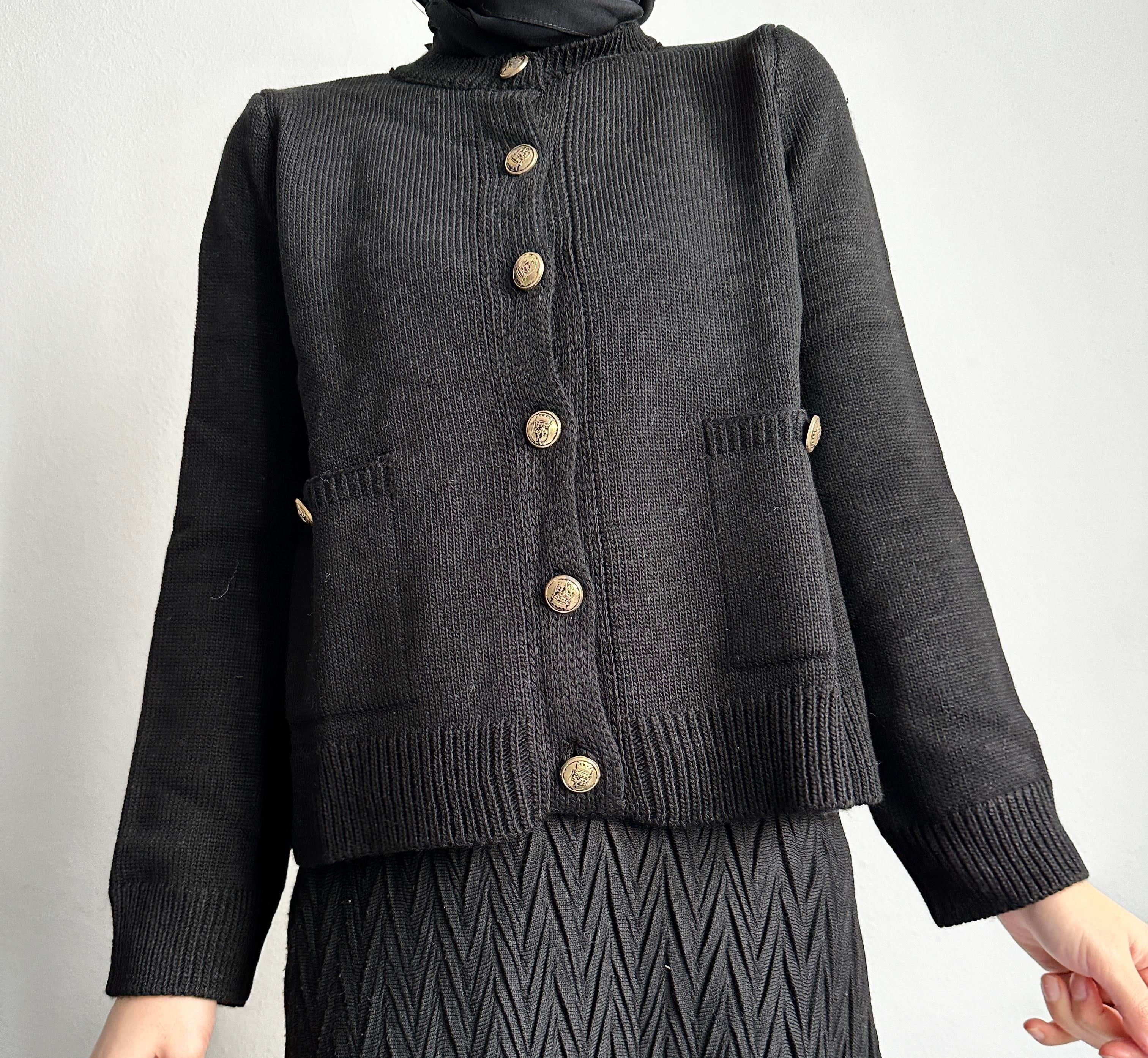 Siyah Gold Düğmeli Hırka 