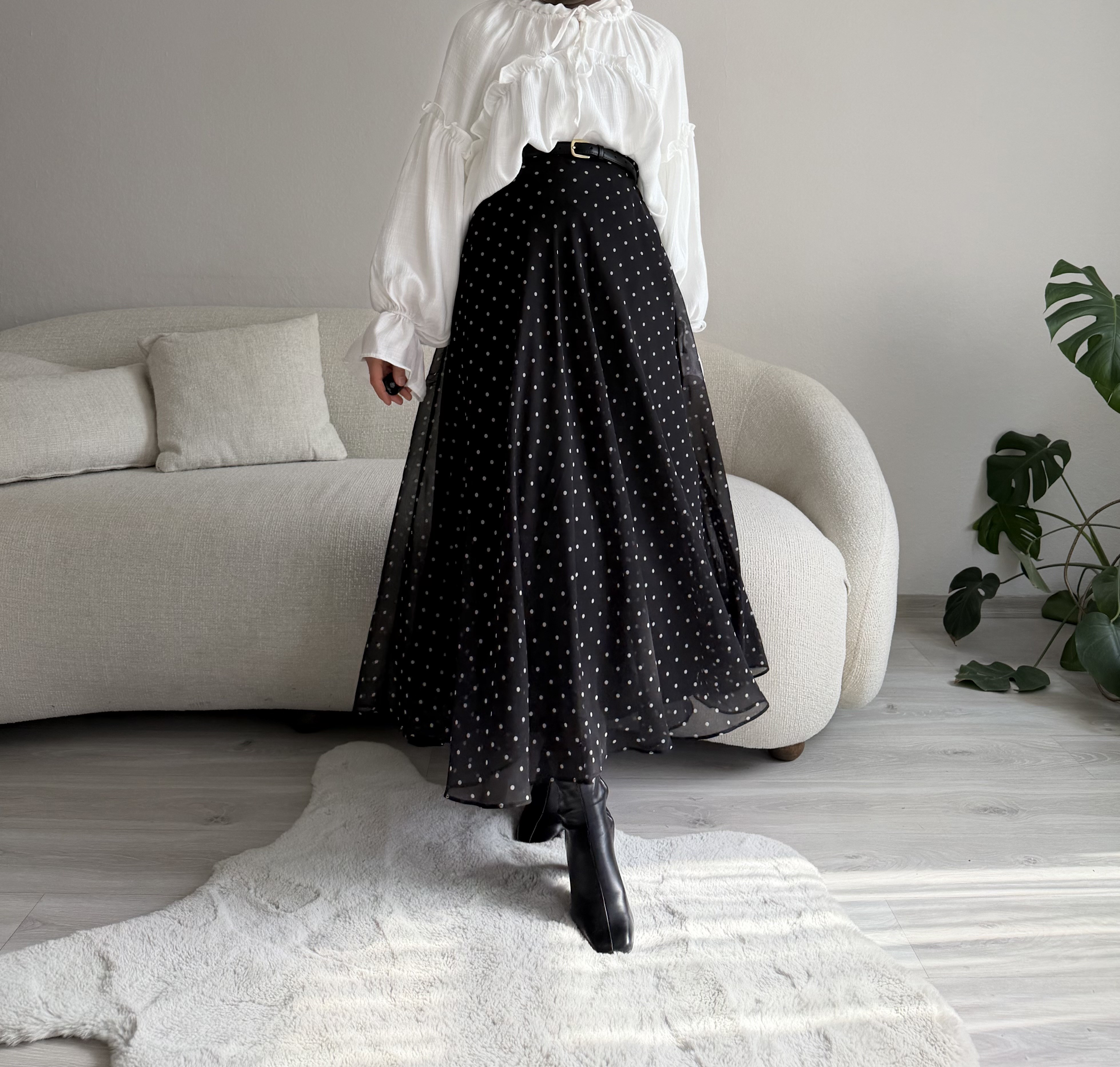 Siyah Puantiyeli Şifon Etek