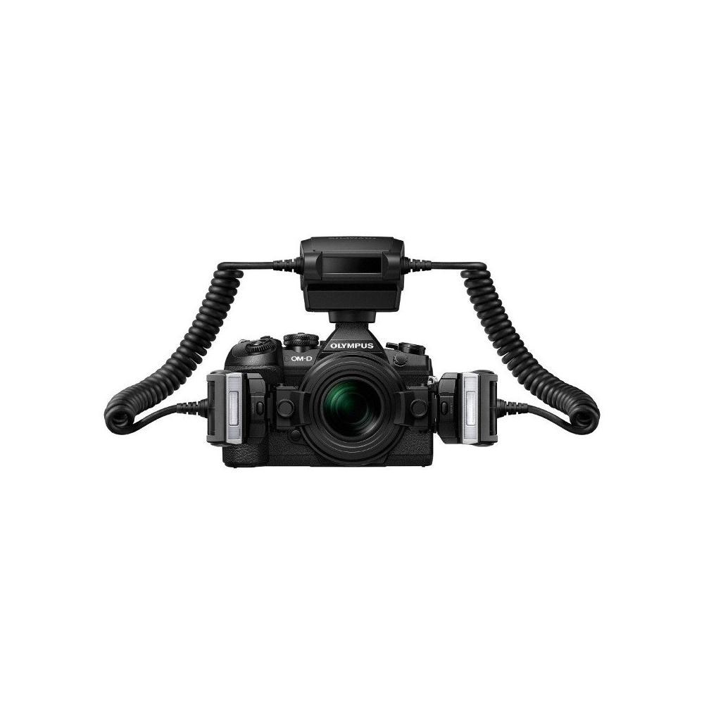 Olympus STF-8 Macro Flaş