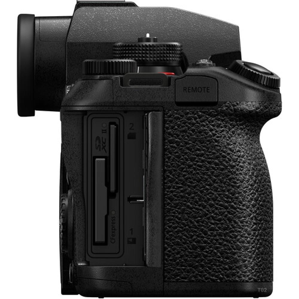 Panasonic Lumix DC-S1 II Aynasız Fotoğraf Makinesi (Gövde)