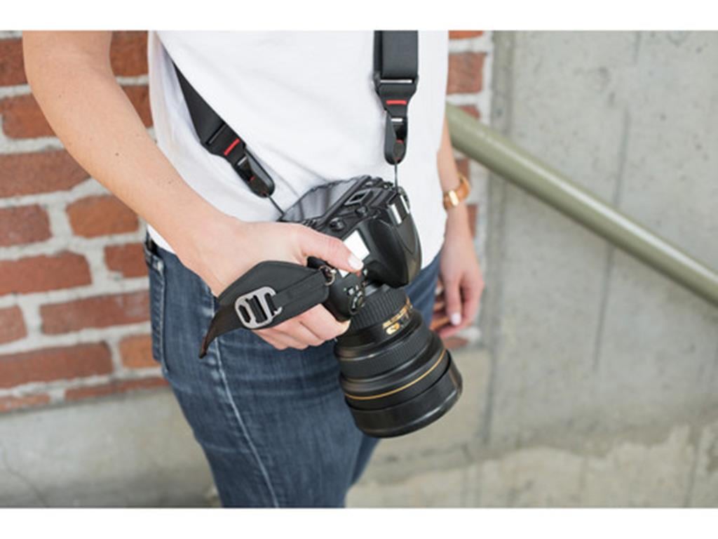Peak Design Clutch Bilek Askısı