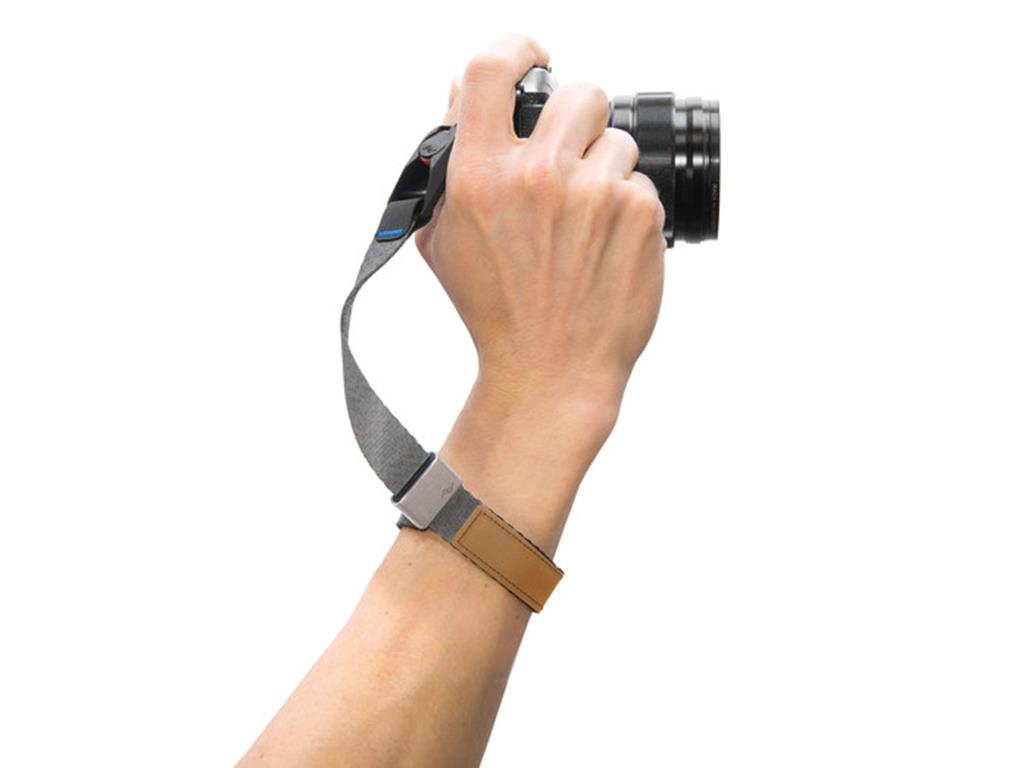 Peak Design Cuff Ash Gümüş Bilek Askısı