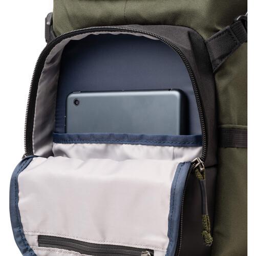Think Tank Photo DarkLight Sırt Çantası (Montane Green, 14L)