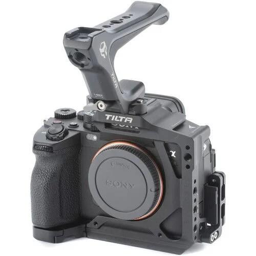 TILTA Camera Cage for Sony a7R V Half Cage Lightweight Kit Black - TA-T46-A-B