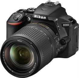 Nikon D5600 18-140mm VR Lensli Fotoğraf Makinesi