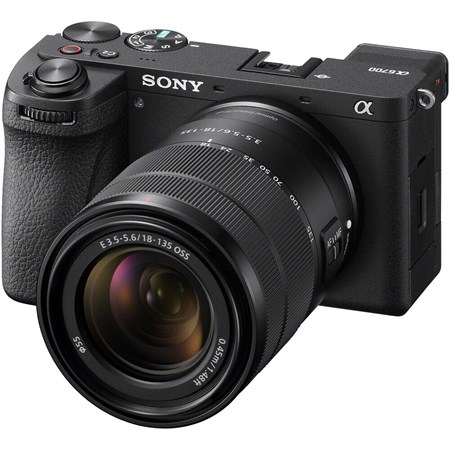 Sony a6700 18-135mm Lens Kit