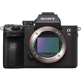 Sony A7 III Full Frame Gövde (2000TL Para İadesi)