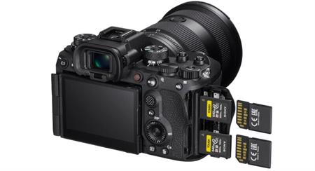 Sony Alpha A9 III Aynasız Dijital Fotoğraf Makinesi