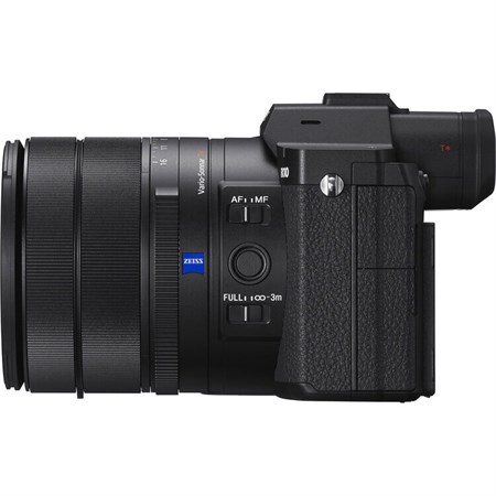 Sony RX10 V Kompakt Fotoğraf Makinesi