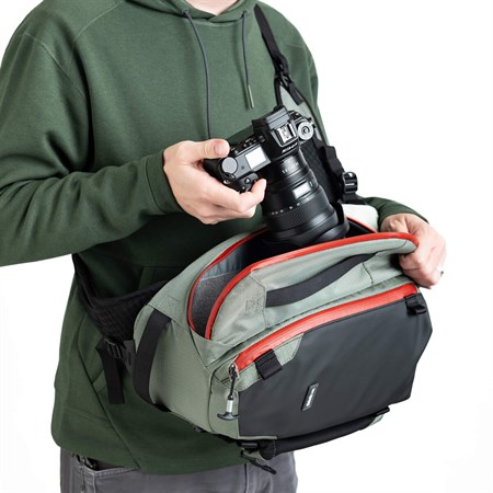 Think Tank PhotoCross 14L Kamera Sling Çantası (Sage)
