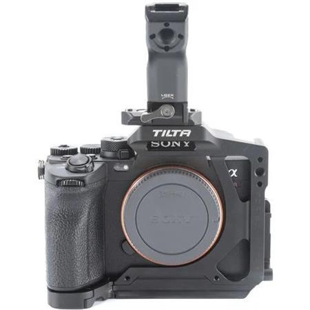 TILTA Camera Cage for Sony a7R V Half Cage Lightweight Kit Black - TA-T46-A-B