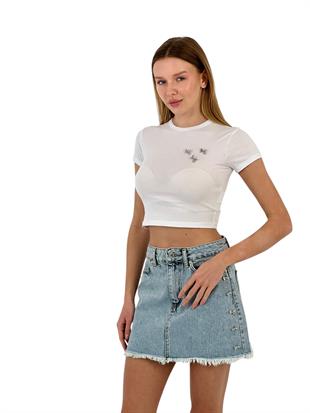 15637-12 TSHIRT FİYONK DÜĞME AKSESUARLI