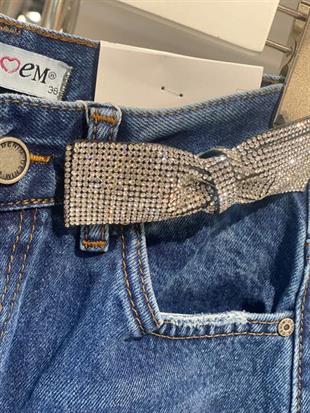 75453-6 Taşlı Fiyonk Aksesuarlı Jean