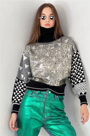 Kadın Boğazlı Balıkçı Yaka Oversize Siyah Triko Kazak