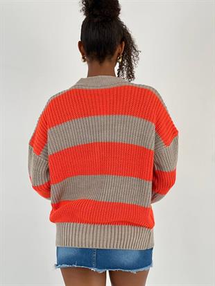 Çizgili Düğme Detaylı Taş Basic Kadın Hırka