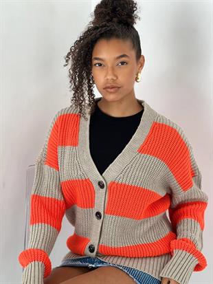 Çizgili Düğme Detaylı Taş Basic Kadın Hırka