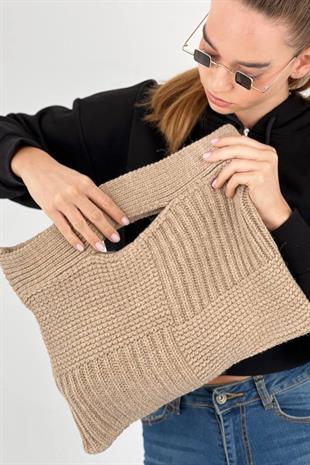 El Örgüsü Gri Renk Triko Çanta