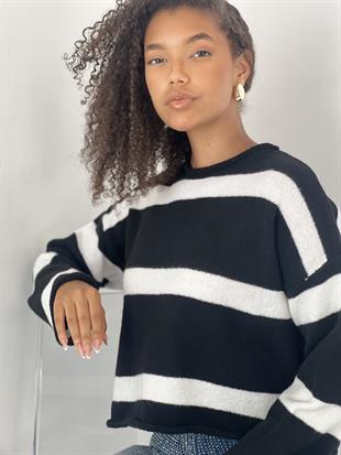 Geniş Çizgili Bisiklet Yaka Siyah Triko Kazak