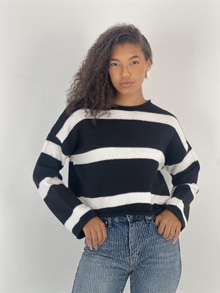 Geniş Çizgili Bisiklet Yaka Siyah Triko Kazak