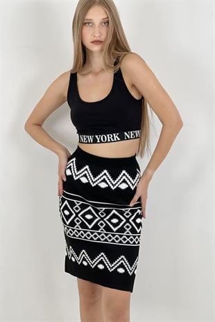 Jakarlı Diz Üstü Kadın Triko Etek Siyah