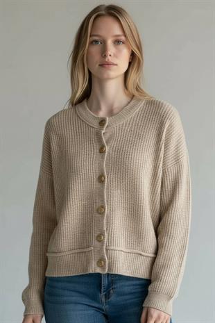 Kadın Bej Gold Düğmeli Selanik Örgü Triko Hırka