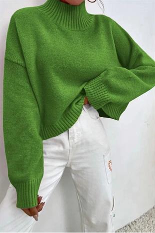 Kadın Boğazlı Balıkçı Yaka Oversize Uzun Yeşil Triko Kazak