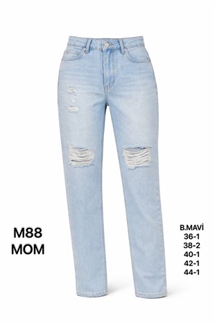 Kadın Buz Mavi Yırtık Detaylı Mom Jean Pantolon