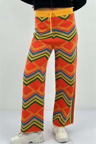 Kadın Çizgi Desenli Triko Pantolon