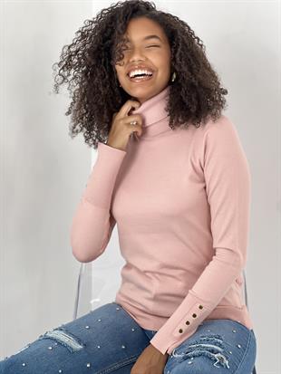 Kadın Düğme Detaylı Balıkçı Yaka Pudra Triko Kazak