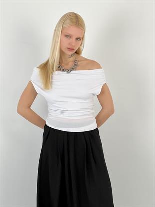 Kadın Düşük Omuz Büzgülü Beyaz Tişört