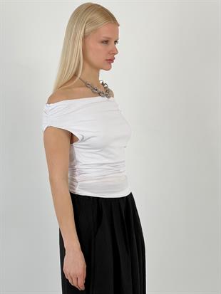 Kadın Düşük Omuz Büzgülü Beyaz Tişört