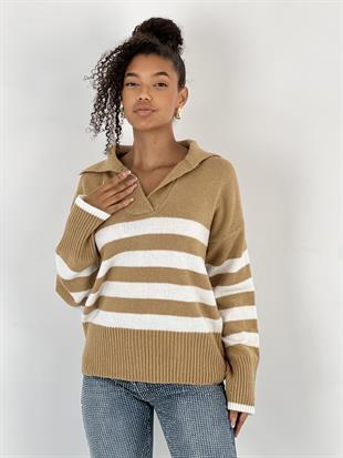 Kadın Geniş Yakalı Düşük Omuzlu Camel Çizgili Kazak