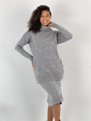 Kadın Gri Fitilli Uzun Kollu Kazak Yırtmaçlı Etek Takımı